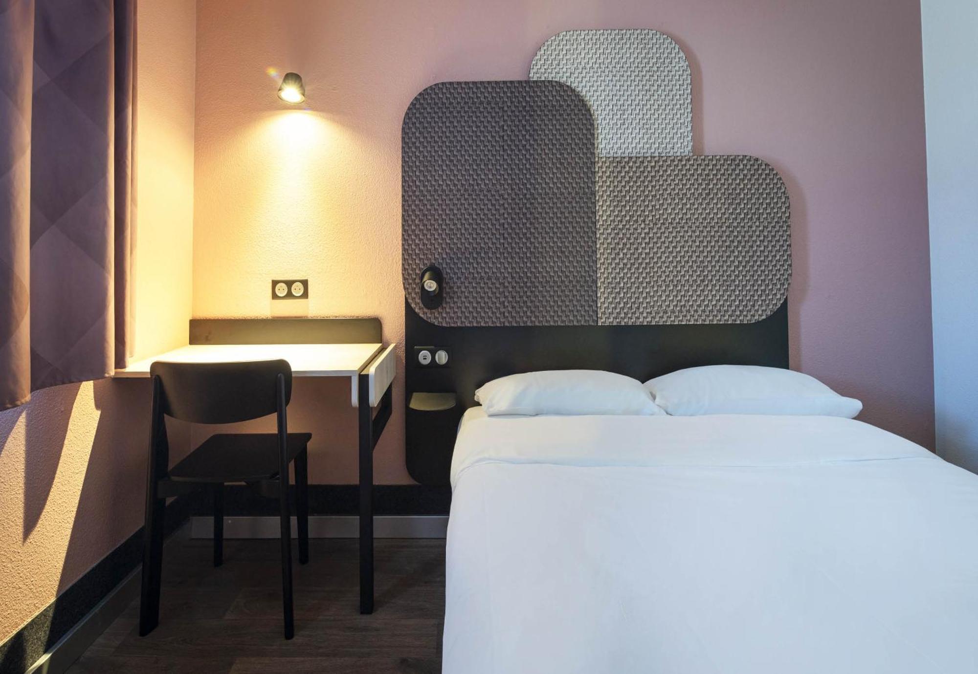 B&B Hotel Avignon 1 Le Pontet  Bagian luar foto