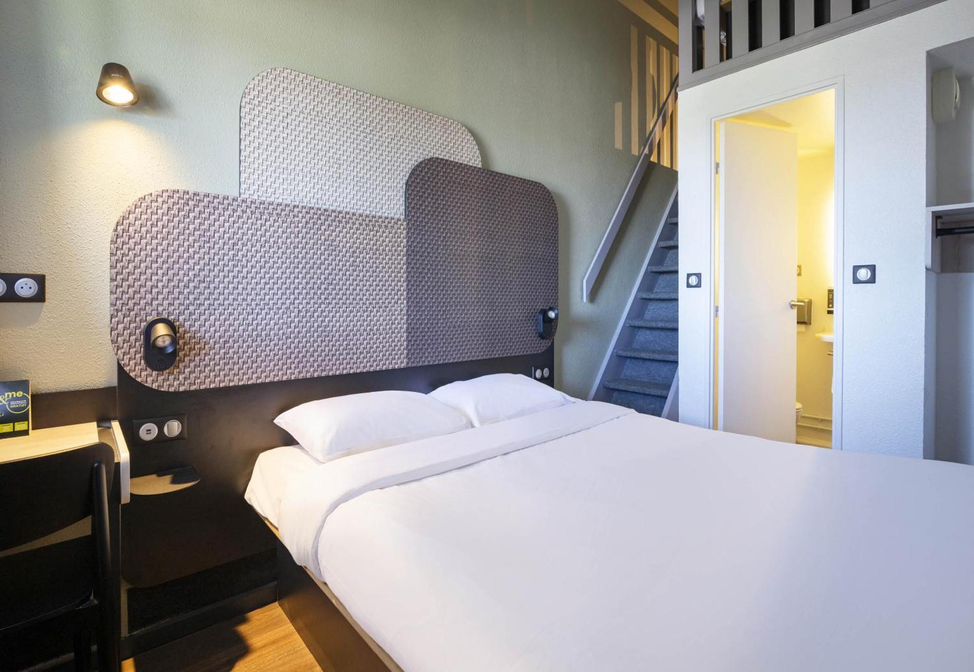 B&B Hotel Avignon 1 Le Pontet  Bagian luar foto